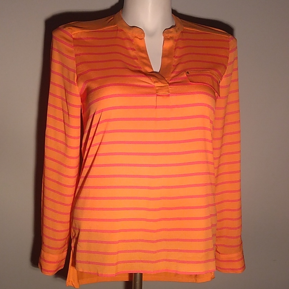 Calvin Klein tunic back is cottons like a T-shirt